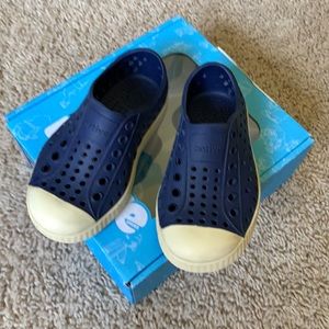 Navy blue Native Jefferson